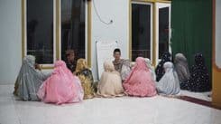 Kegiatan Mengaji Bersama di Masjid